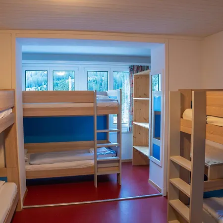 Juhui Hostel