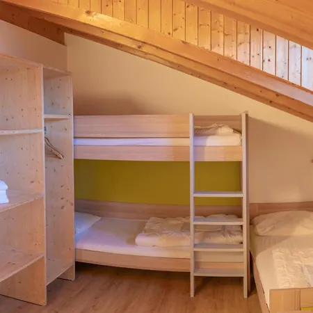 Hostel Juhui *