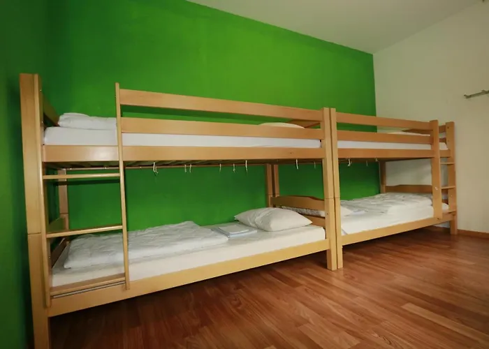 Juhui بيت شباب *